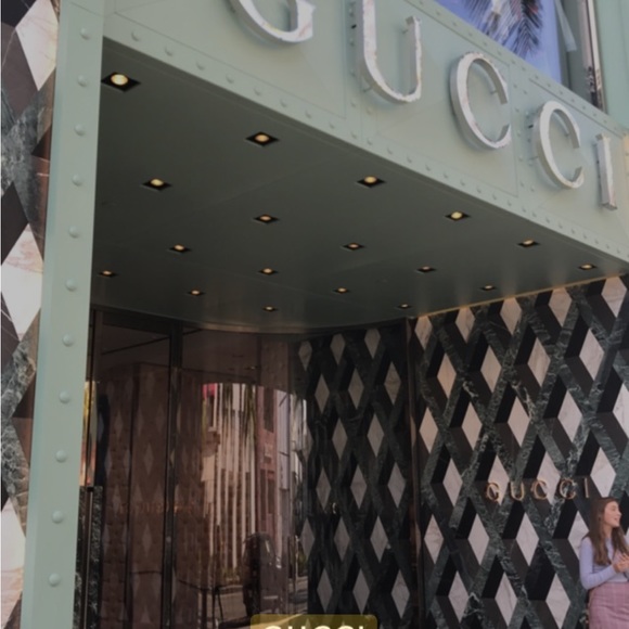 Gucci The GG Marmont chain mini bag - Picture 10 of 16